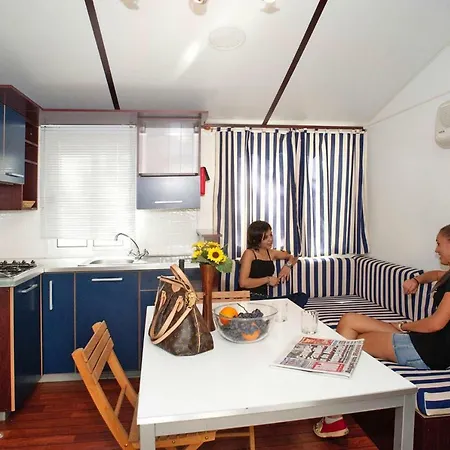 Casa de Férias Mobile Homes Badiacca Camping Village Peg011006 Mya *